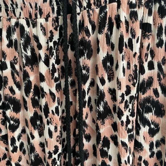 Pink, black and white leopard skirt! - Picture 2 of 5